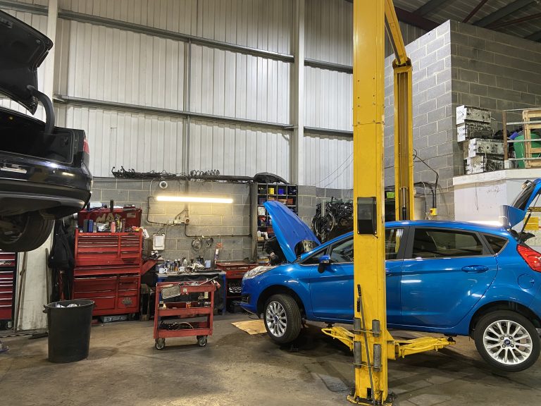 MOT & service centre in Luton